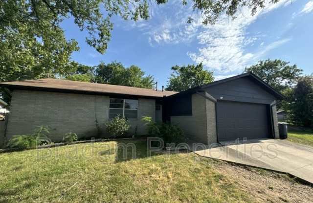 8506 East 56th St - 8506 East 56th Street, Tulsa, OK 74145