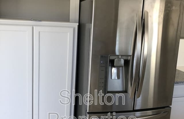 14305 W Heritage Dr Gallery 3