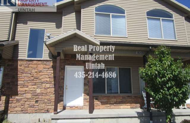 3 bedroom 1.5 bath Town home photos photos