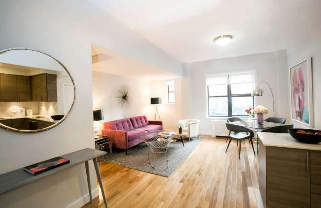 213 W 70th St photos photos