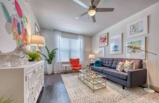 5682 Worth Pkwy Gallery 3