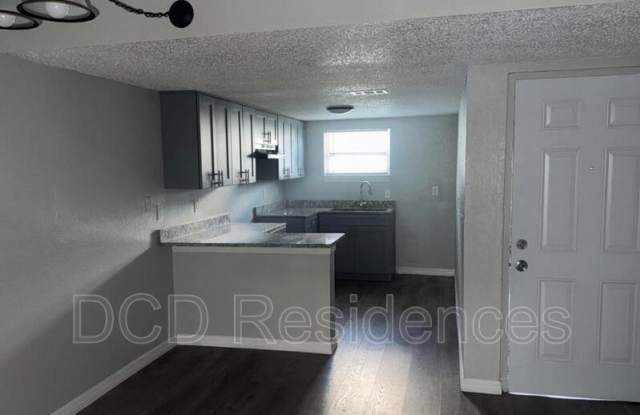 5506 Pine Forest Ct Gallery 1