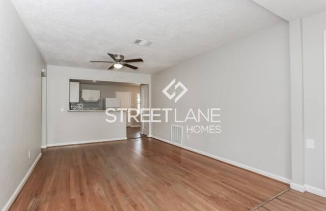 2112 Dewberry Lane Gallery 3