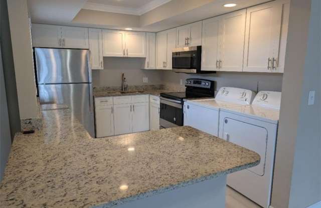 3715 SE 9th Place unit: #9 photos photos