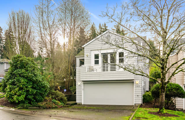 11229 Northeast 106th Place - 11229 Northeast 106th Place, Kirkland, WA 98033