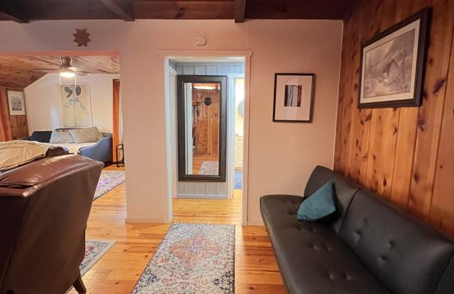 13624 Idaho Maryland Rd. Gallery 2