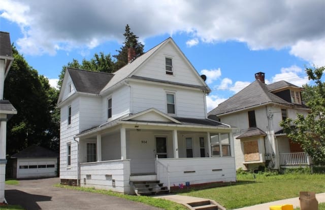 904 Broad Street - 904 Broad Street, Endicott, NY 13760