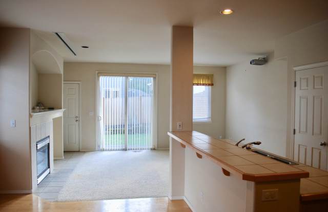 Spacious Bothell Home with Home Theater in a great location!! Gallery 4