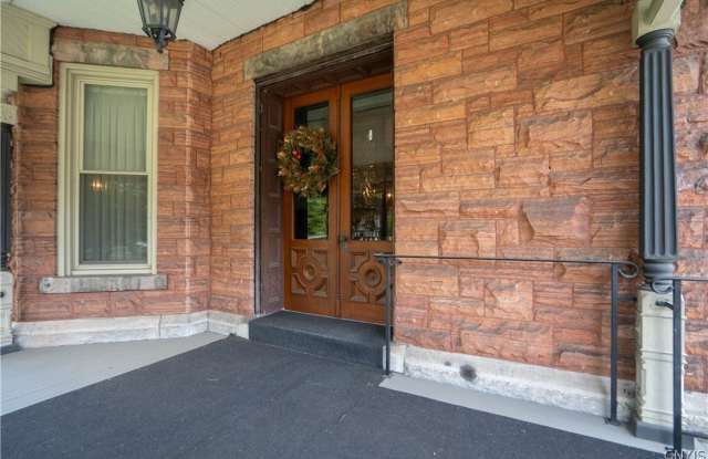 75 E Genesee Street Gallery 3