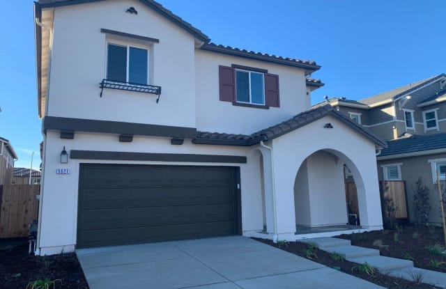 5621 Kelsey Place - 5621 Kelsey Pl, Rohnert Park, CA 94928