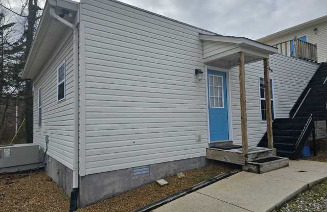 721 North Dixie Avenue - 721 North Dixie Avenue, Cookeville, TN 38501