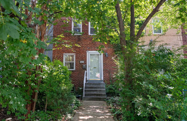 423 MOUNT VERNON Avenue photos photos