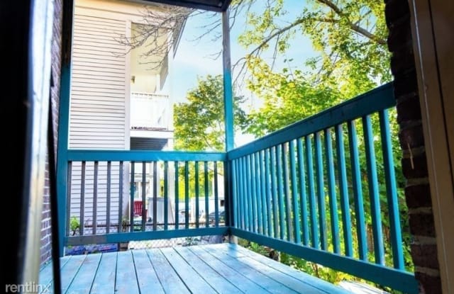 40 Roslyn St 1 - 40 Roslyn Street, Salem, MA 01970