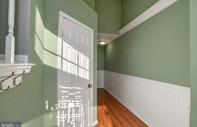 1346 COX COVE Court Gallery 4
