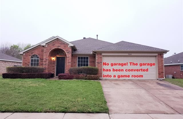 7924 Copper Canyon Drive - 7924 Copper Canyon Drive, Arlington, TX 76002