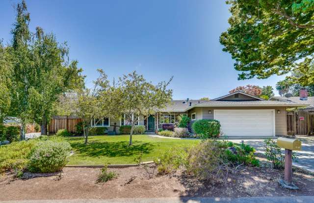 Excellent 3 Bedroom 2 Bath In A Great Neighborhood!!! photos photos