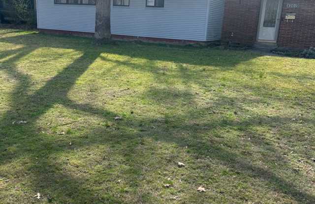 Contact Peggy 501 676 1758 photos photos