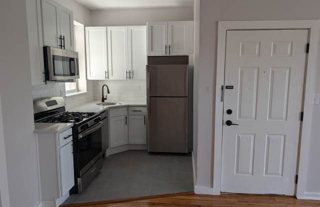 68 Gardner Ave - 2 Gallery 2