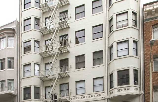 530 Stockton Street Gallery 2