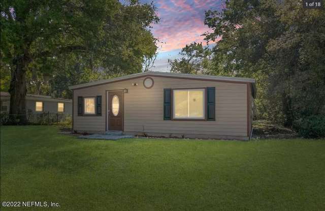10501 Wooster Drive Gallery 1