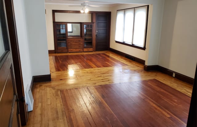 1011 South 17th Street - 1011 South 17th Street, Sheboygan, WI 53081