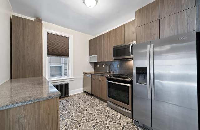 138 30TH ST - 138 West 30th Street, Bayonne, NJ 07002