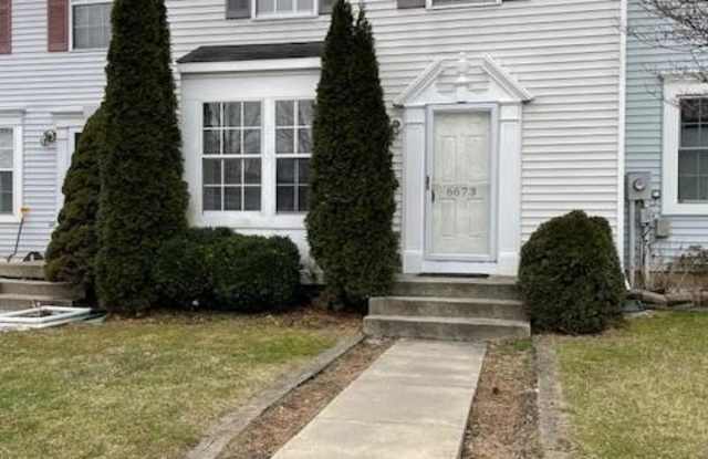 6673 CANADA GOOSE Court photos photos