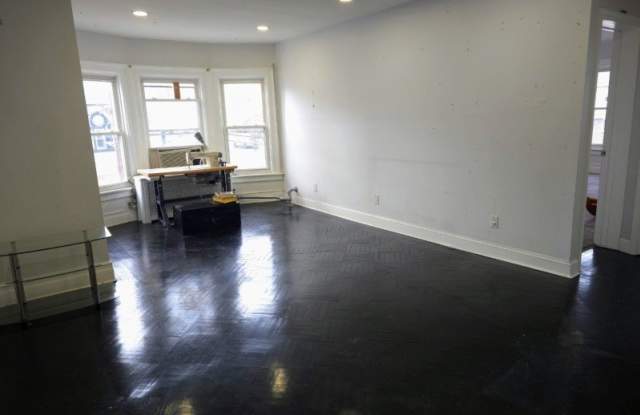 19 Rossmore Pl photos photos