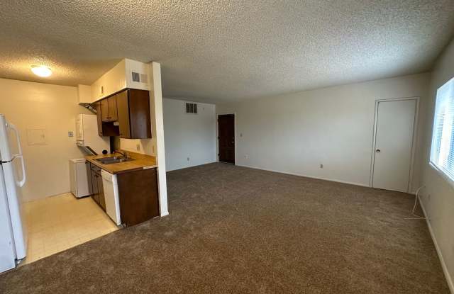 2 Bed/1 Bath Condo in Convenient East Side Location! photos photos
