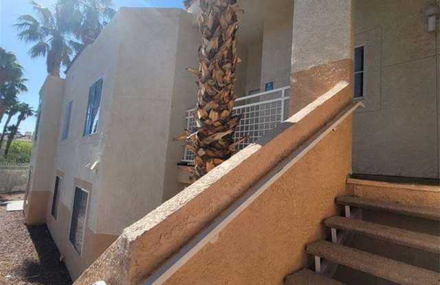 5000 Red Rock Street Gallery 3