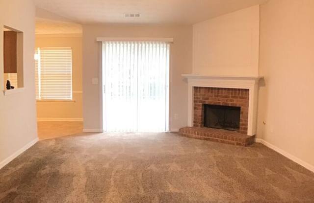2620 Essex Court Southeast Gallery 3