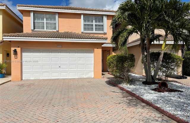 9251 NW 55th St photos photos