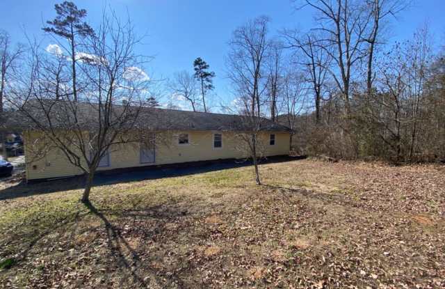 3 bedroom 2 bath single family home - Kodak, TN Gallery 4