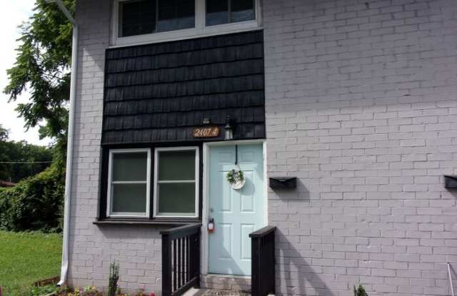 2407 Julia Avenue photos photos