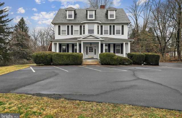 707 N HICKORY AVENUE photos photos