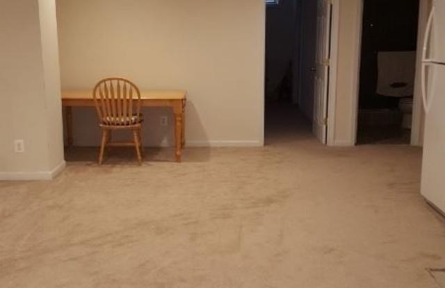7755 Glade Ct Gallery 4