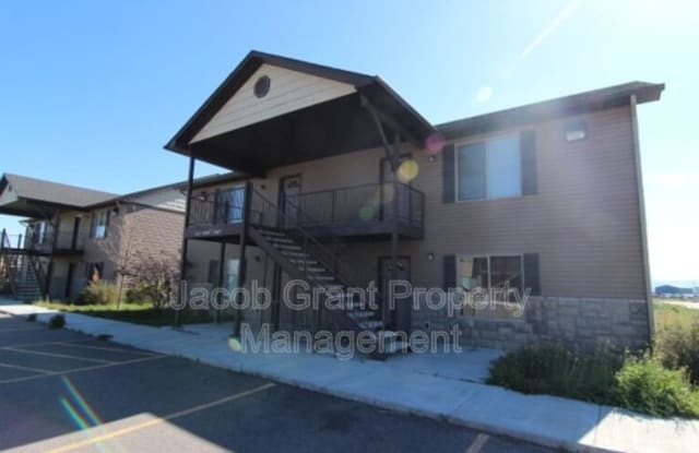 245 Opal Ct. photos photos