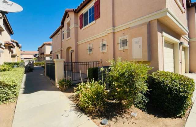 BEAUTIFUL RANCHO BELAGO CONDO AVAILABLE NOW!! photos photos