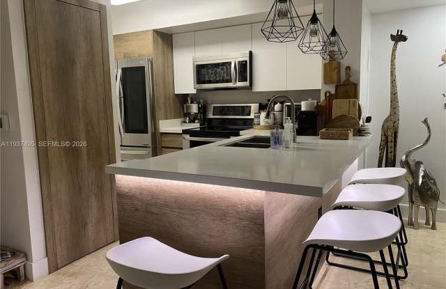 620 SW 111th Ave photos photos