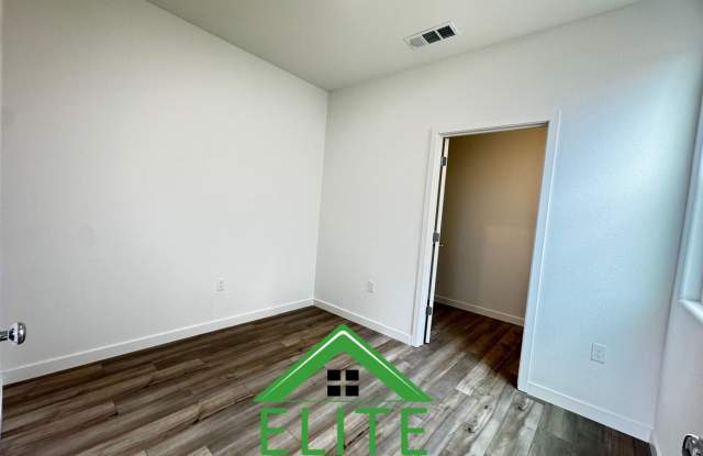 **Brand New 1-Bedroom, 1-Bathroom Park-Facing Unit in Manteca – Now Available** photos photos