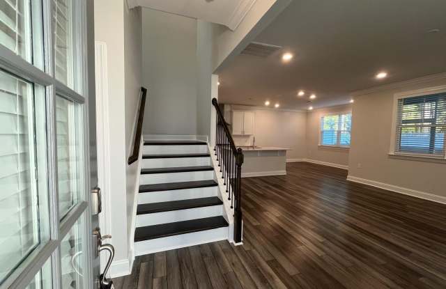1347 Rosepine Drive Gallery 4