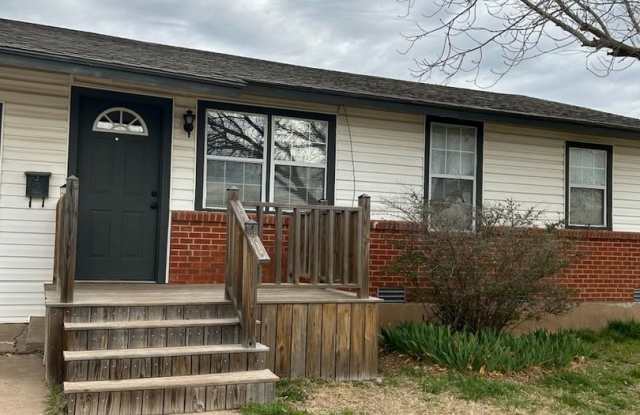 5407 NW Kinyon- COMING SOON! photos photos