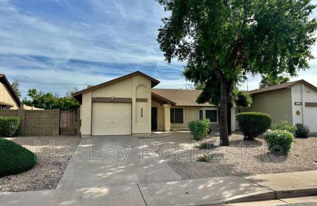 1715 S Roca Gallery 1