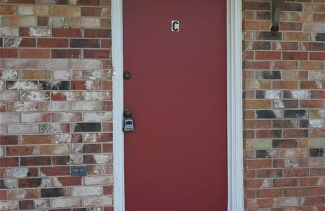 201 Pine Meadow Drive - 201 Pine Meadow Drive, Kennedale, TX 76060