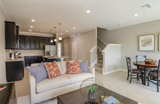 18824 NOBLE CASPIAN DRIVE Gallery 3