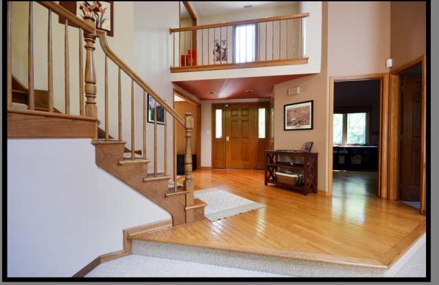 707 WHITEBARK Court Gallery 2