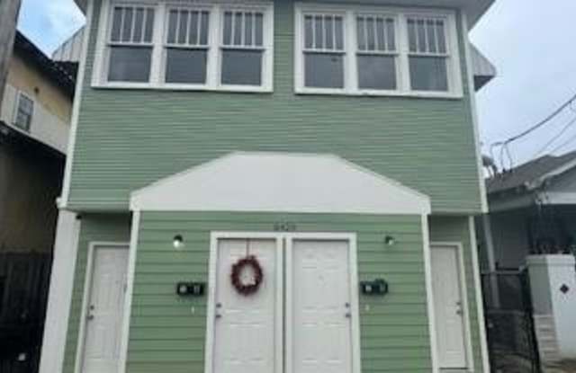 8429 APPLE Street photos photos