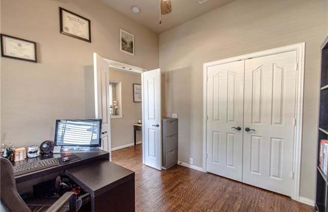 200 Lansdale Drive Gallery 4