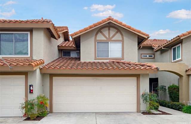 6 Vista La Cuesta - 6 Vista La Cuesta, Rancho Santa Margarita, CA 92688
