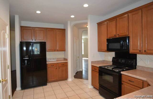 22735 SAN SABA BLUFF Gallery 4